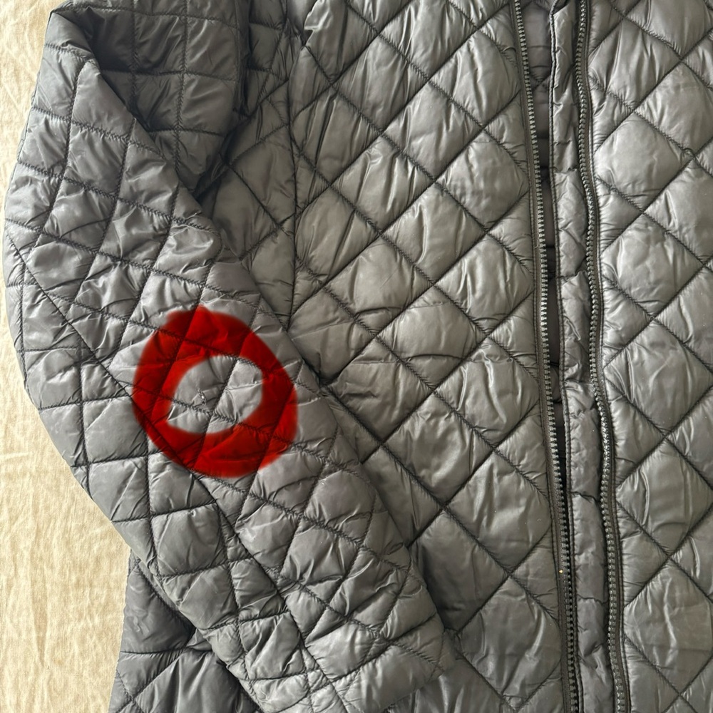 ATHLETA Whisper Featherless Quilted Puffer Parker Size M - Picture 7 of 7